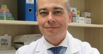 Dr. Moreno, especialista en cirugía e la obesidad y cirugía metabólica