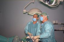 Dr. Cesar Ramirez y Dr. Javier Moreno en cirugia de la obesidad por via laparoscopia en Malaga